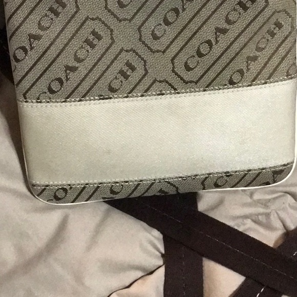 Coach Crossbody Bag - Picture 7 of 7